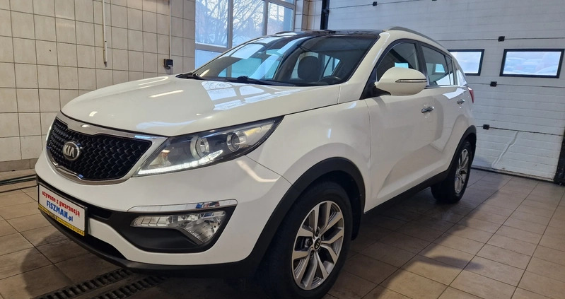 Kia Sportage cena 67900 przebieg: 114000, rok produkcji 2016 z Wieleń małe 667